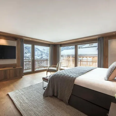 Hauss Leyron Elegant Alpine Retreat With Unforgettable Views *