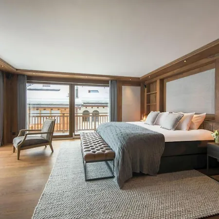 شاليه Hauss Leyron Elegant Alpine Retreat With Unforgettable Views *